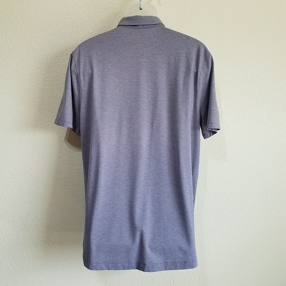 Lululemon Men's Polo Shirt - Picture 2 of 5